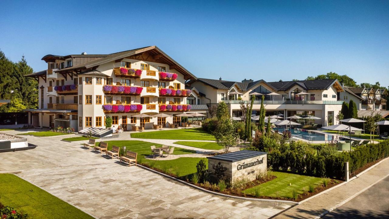 Hotel Gruenauerhof Wals-Siezenheim ภายนอก รูปภาพ