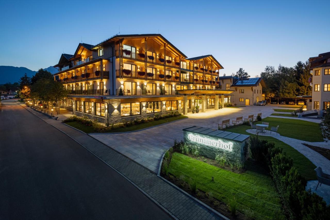 Hotel Gruenauerhof Wals-Siezenheim ภายนอก รูปภาพ