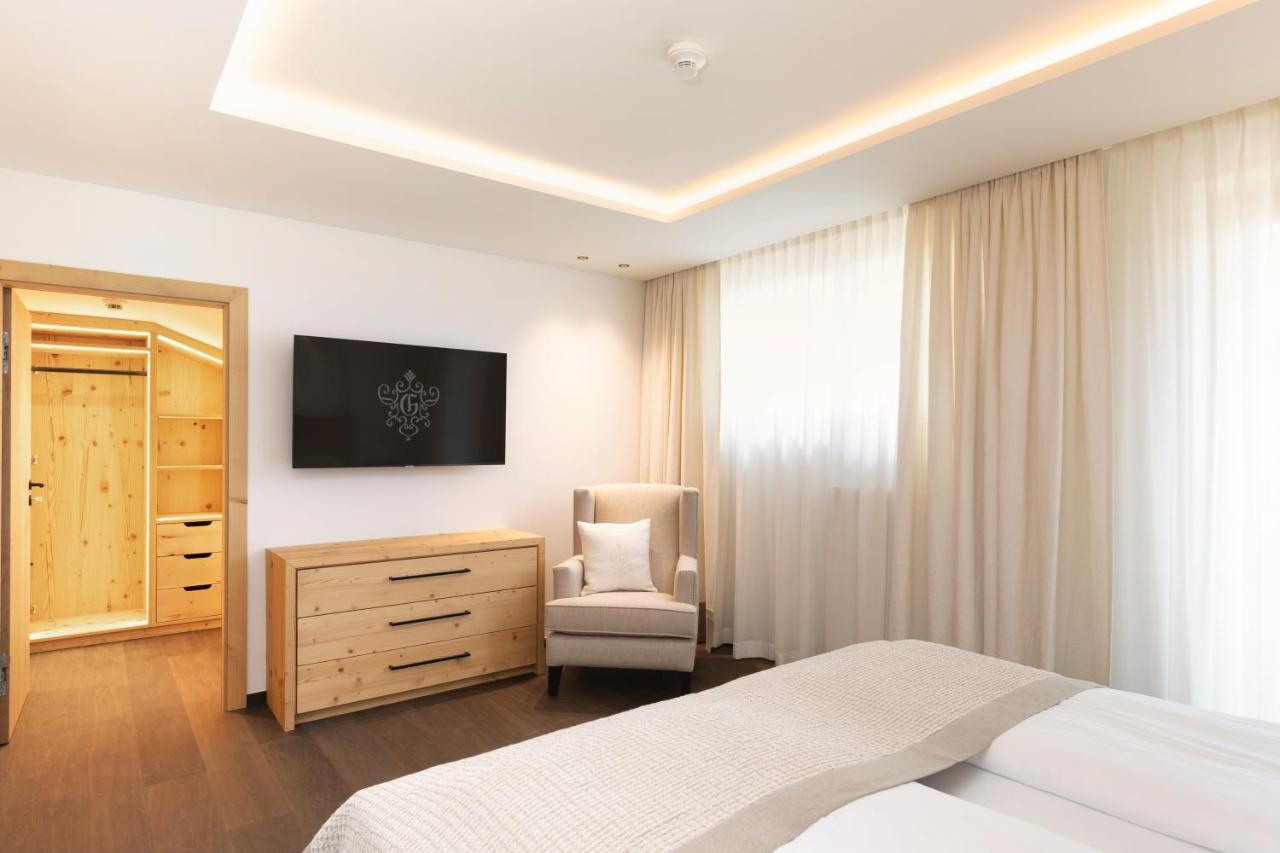 Hotel Gruenauerhof Wals-Siezenheim ภายนอก รูปภาพ