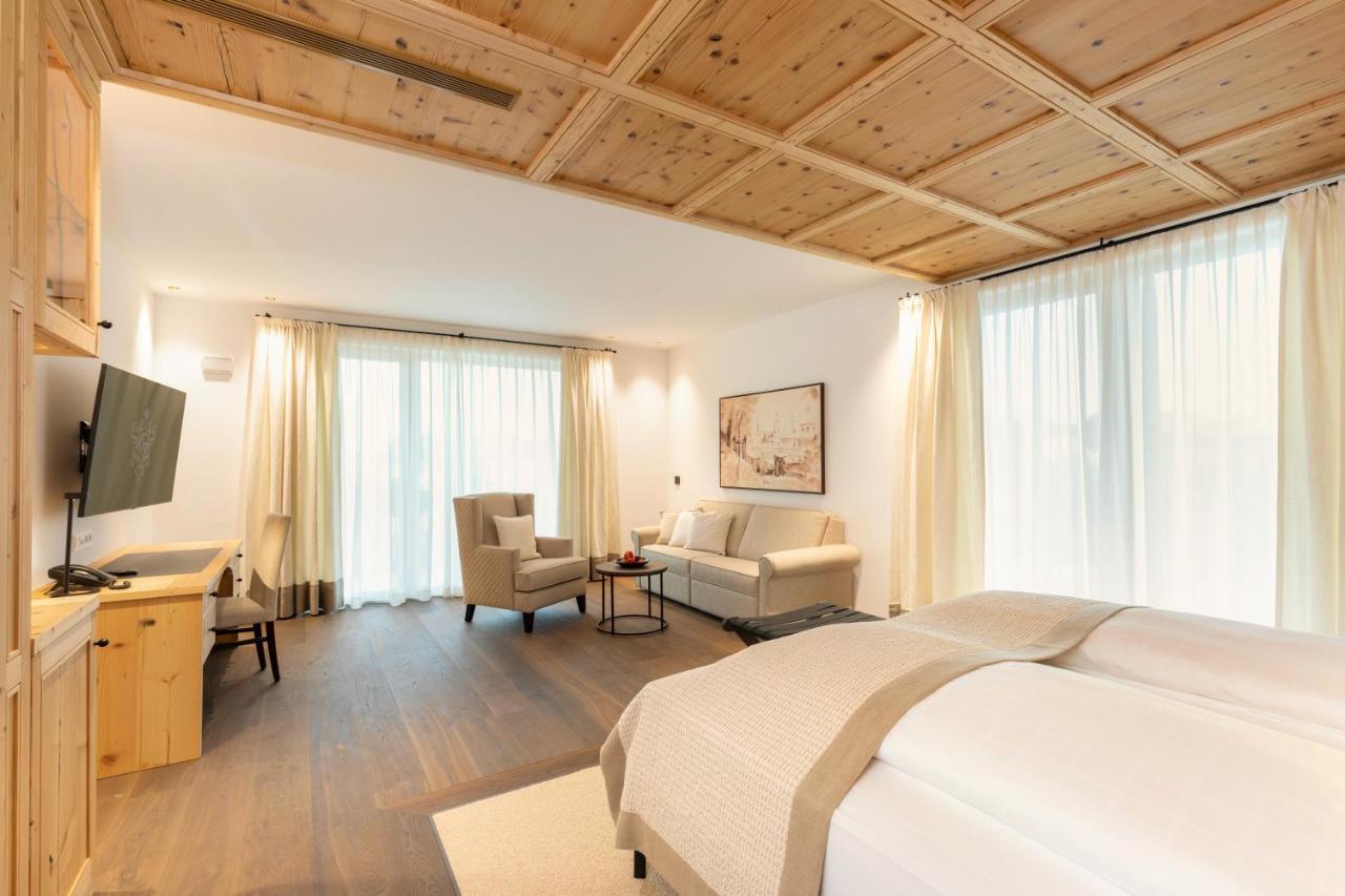 Hotel Gruenauerhof Wals-Siezenheim ภายนอก รูปภาพ