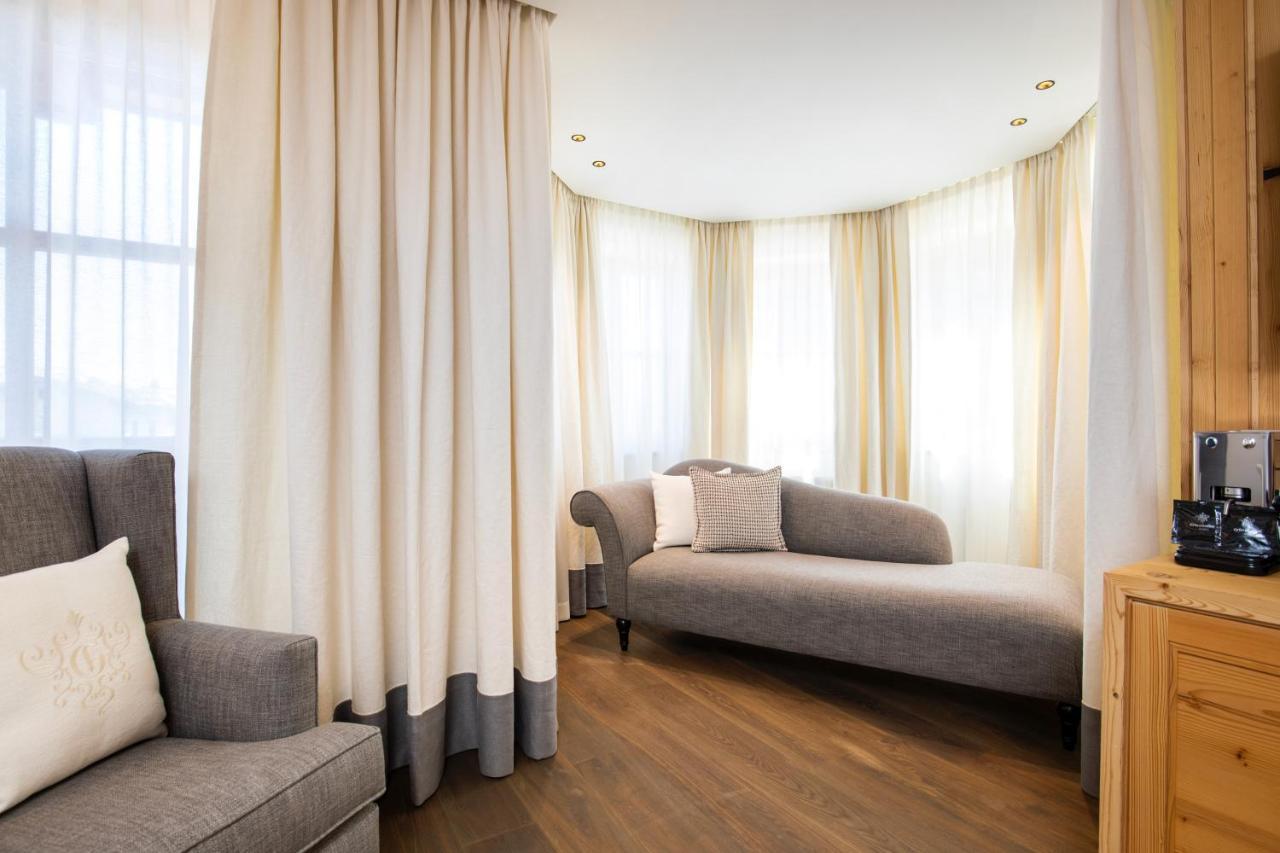 Hotel Gruenauerhof Wals-Siezenheim ภายนอก รูปภาพ