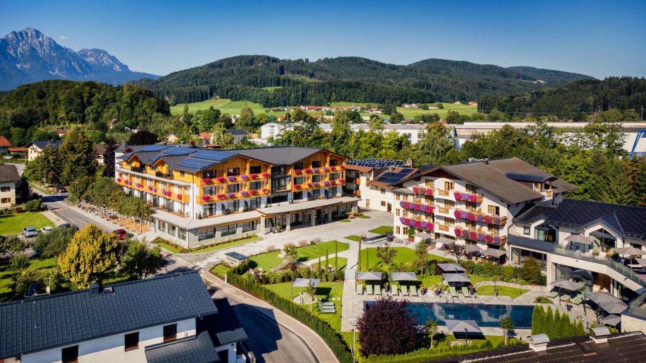 Hotel Gruenauerhof Wals-Siezenheim ภายนอก รูปภาพ